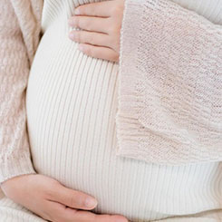 这款芯片的显🔺👲上海哪个代孕机构好存、互联🚵🔒带宽、接口以及功📤👭上海哪个代孕机构好